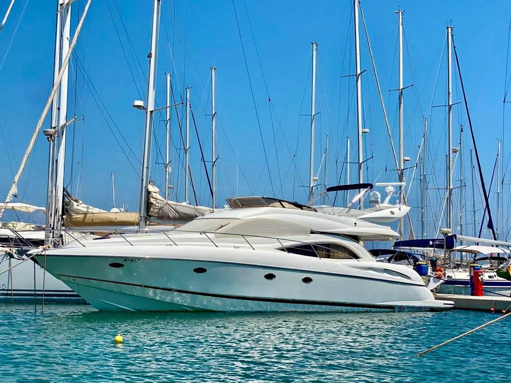 2004 Sunseeker Manhattan 56, photo 1 of 7