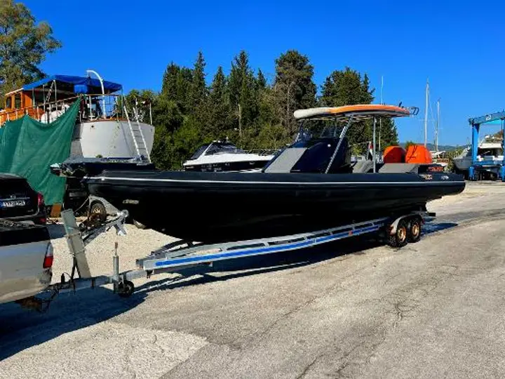2014 Viper Boats Magnum