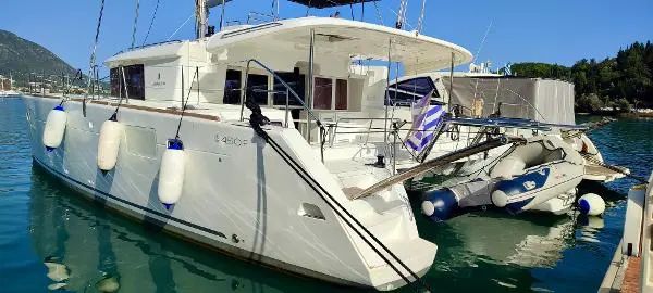 Lagoon 450 F 2018 For Sale, photo 1 of 7