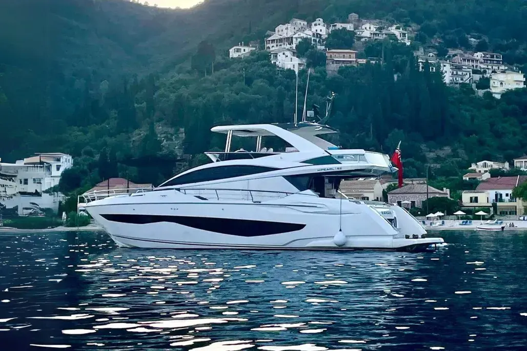 Pearl 62 2020, photo 1 of 7