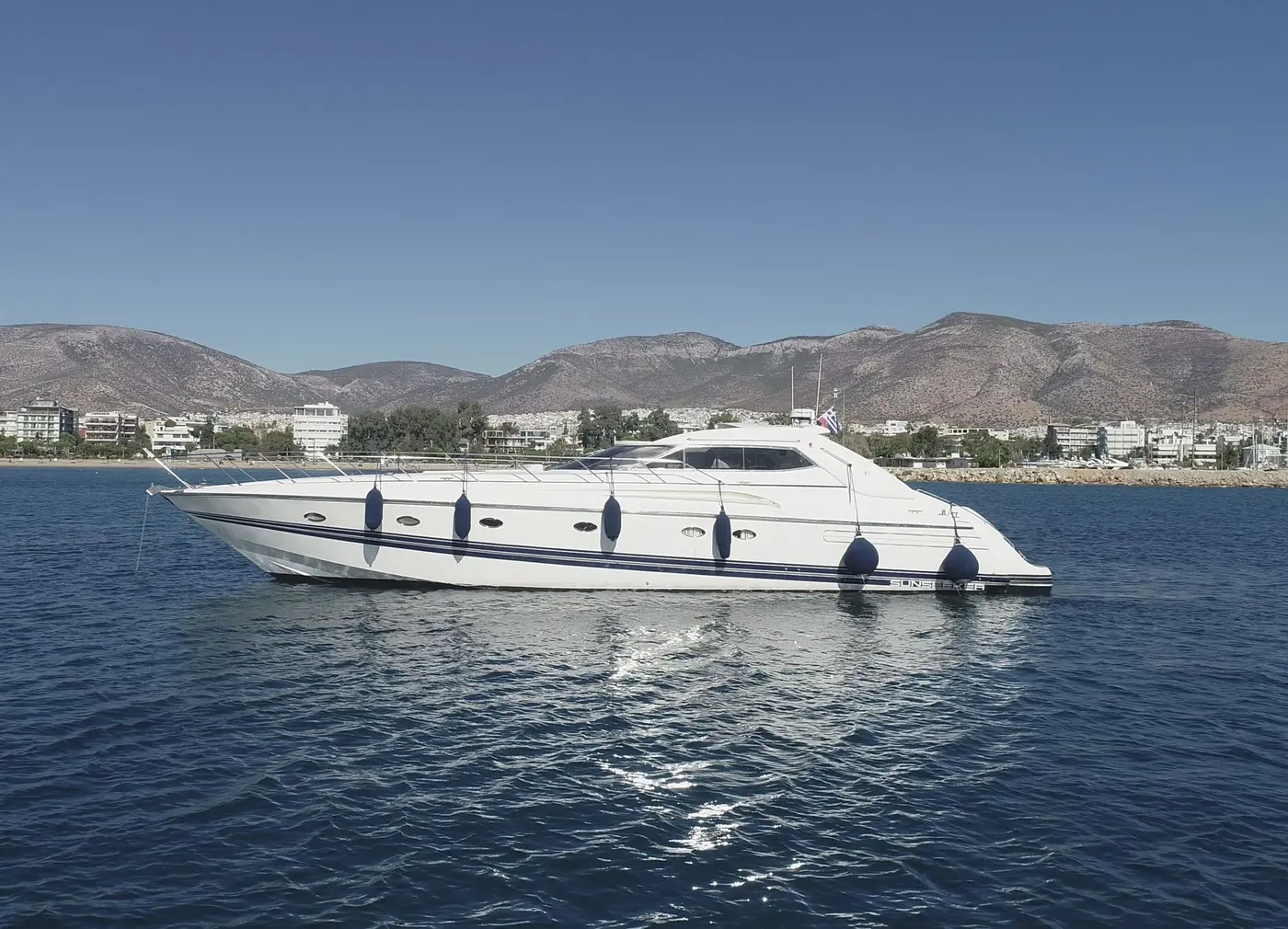 Sunseeker Predator 63 1996, photo 1 of 7